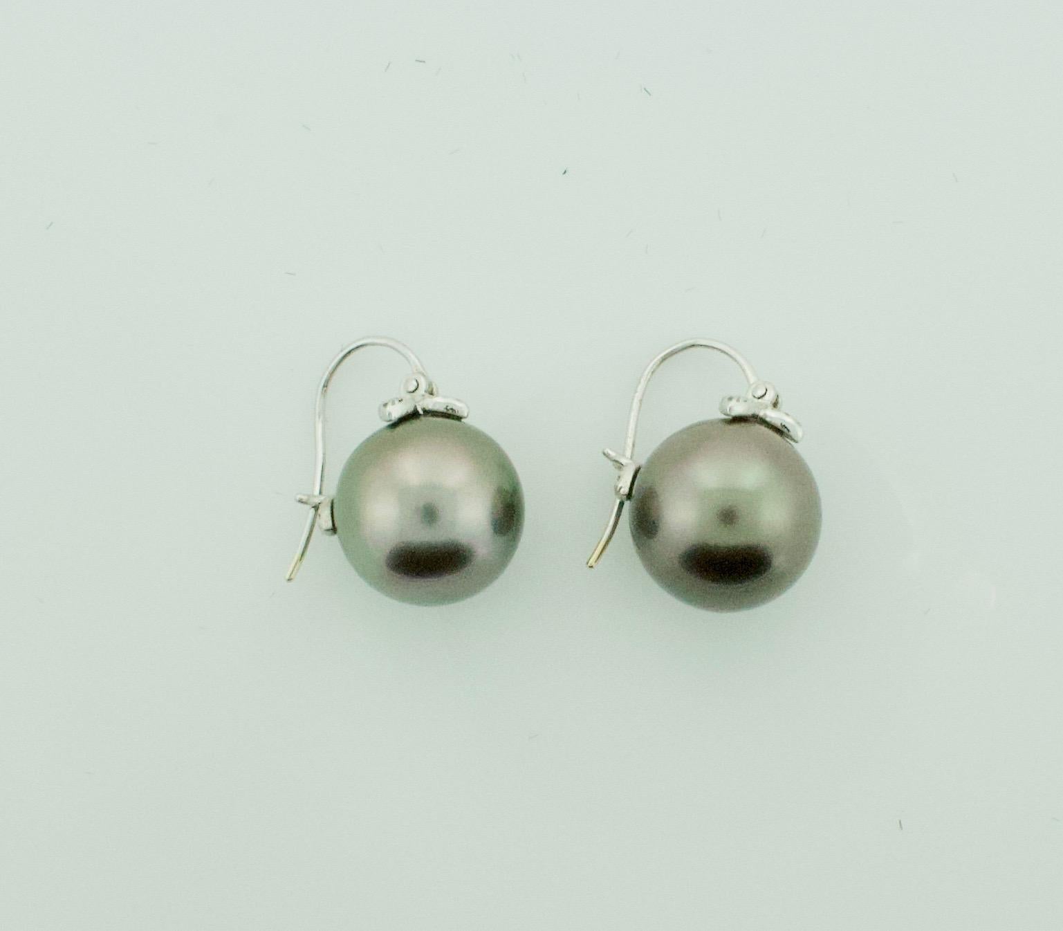Costco 14K Tahitian Pearl and Diamond Stud Earrings | eBay